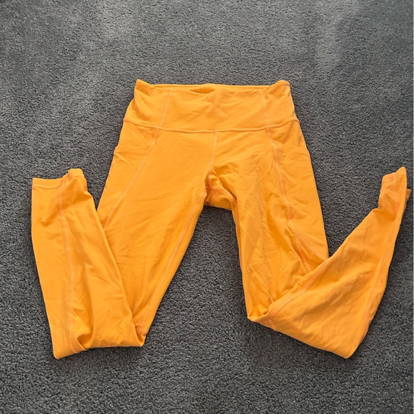 Athleta Vibrant Orange Activewear - Picture 1 of 3